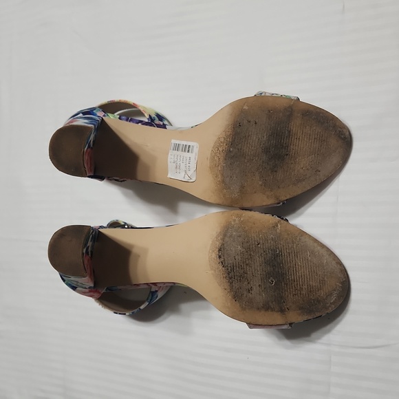 Nine West Women's Sandal - Picture 4 of 11